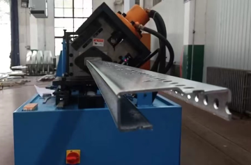 Automatic cold forming machine