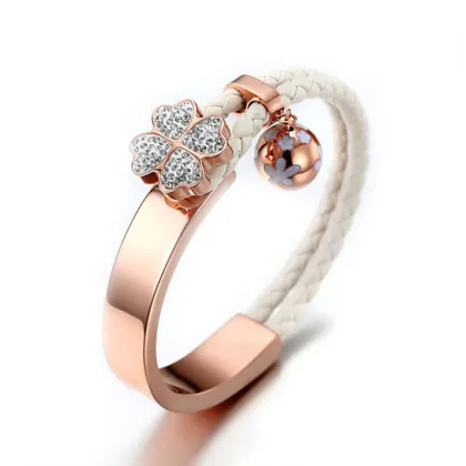 Leather swarovski crystal four leaf clover bracelet