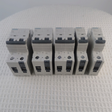 Siemen 5SY6325-8CC Miniature Circuit Breaker 400V 6kA - New Original Stock