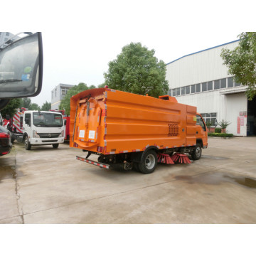 Petit camion de rue à vide à vide de poussière