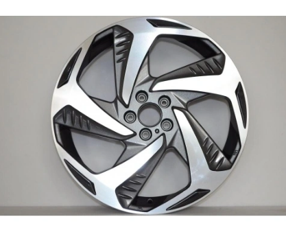 Passenger Vehicle Alloy Wheel