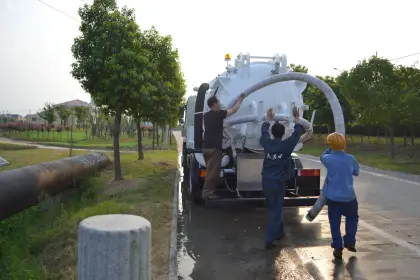 Vacuum-only Sludge Tanker