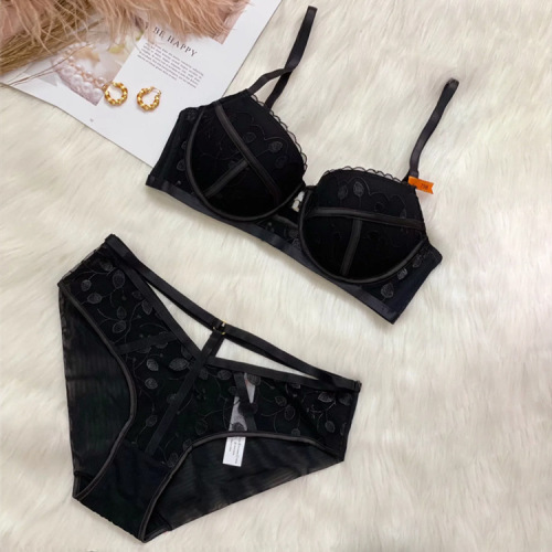 En stock Push Up rembourré Hot Sexy Girl Wead Bra Set