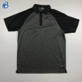 schwarze Kragen und kurzarm graue Poloshirts