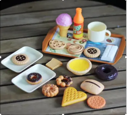 1:12 Scale Educational Toy Miniatures: Dollhouse Furniture, Play Food, and Kitchen Accessories for Kids
