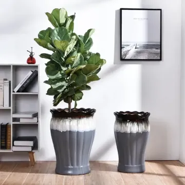 Simple White Flower Pot for Hotel Balcony