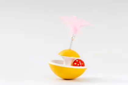 Cat Tumbler Toy with Bell Ball and Feather