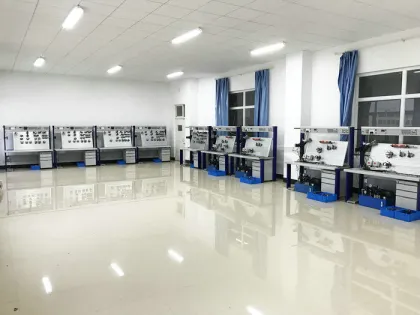 Hydraulic Equipment Education: Lab Equipment for Teaching and Learning