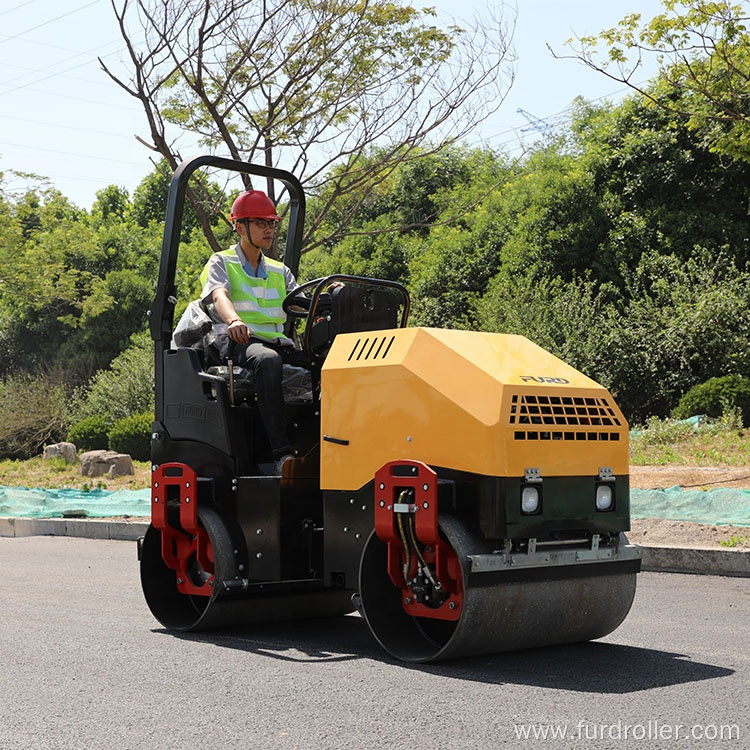 Ride on type mini double drum compactor road vibratory roller machine FYL-900