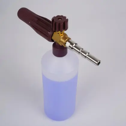Foaming lance for pressure washer Foaming lance