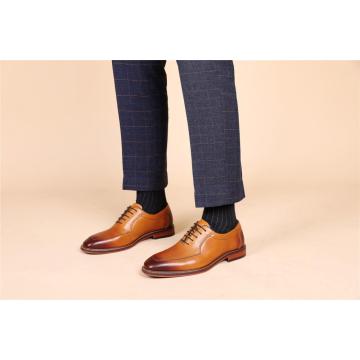 Zapatos de vestir diseñados para hombres