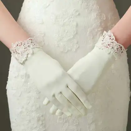 Elegant lace white pearl embroidery bridal wedding gloves