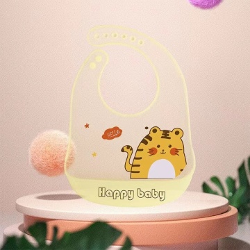 Bibs Silicone Pacifier New type Soft Translucent Feeding Silicone Baby Bib Supplier