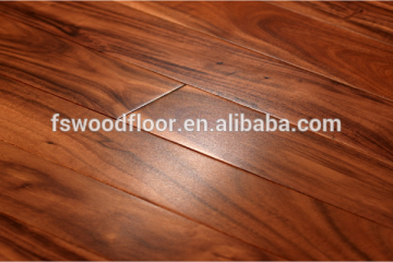 Varnished hardwood flooring (acacia)