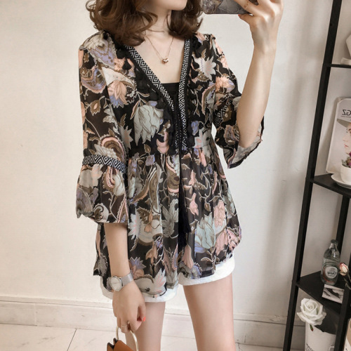 Casual V-Neck Shirt Women's Spring/Summer Floral Chiffon Shirt Supplier