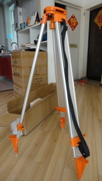 Aluminium Tripod at Series