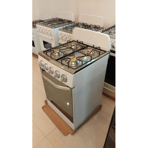 Stufa a gas indipendente 50x50 con forno