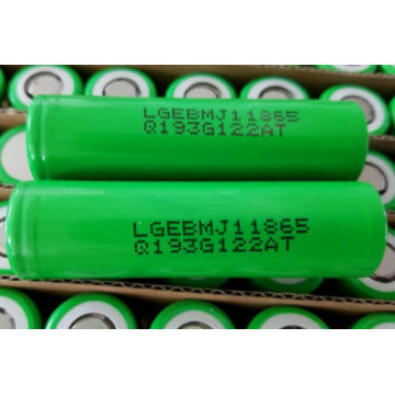 Best Tactical Flashlight Battery LG MJ1 3.5Ah (18650PPT)