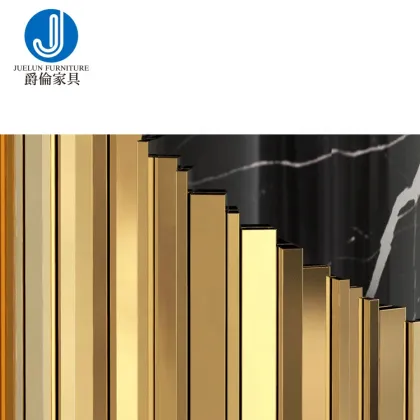 Wedding Round Table: Circular Banquet Dining Table