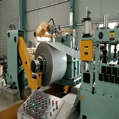 Flying shears for wire rod in steel mills