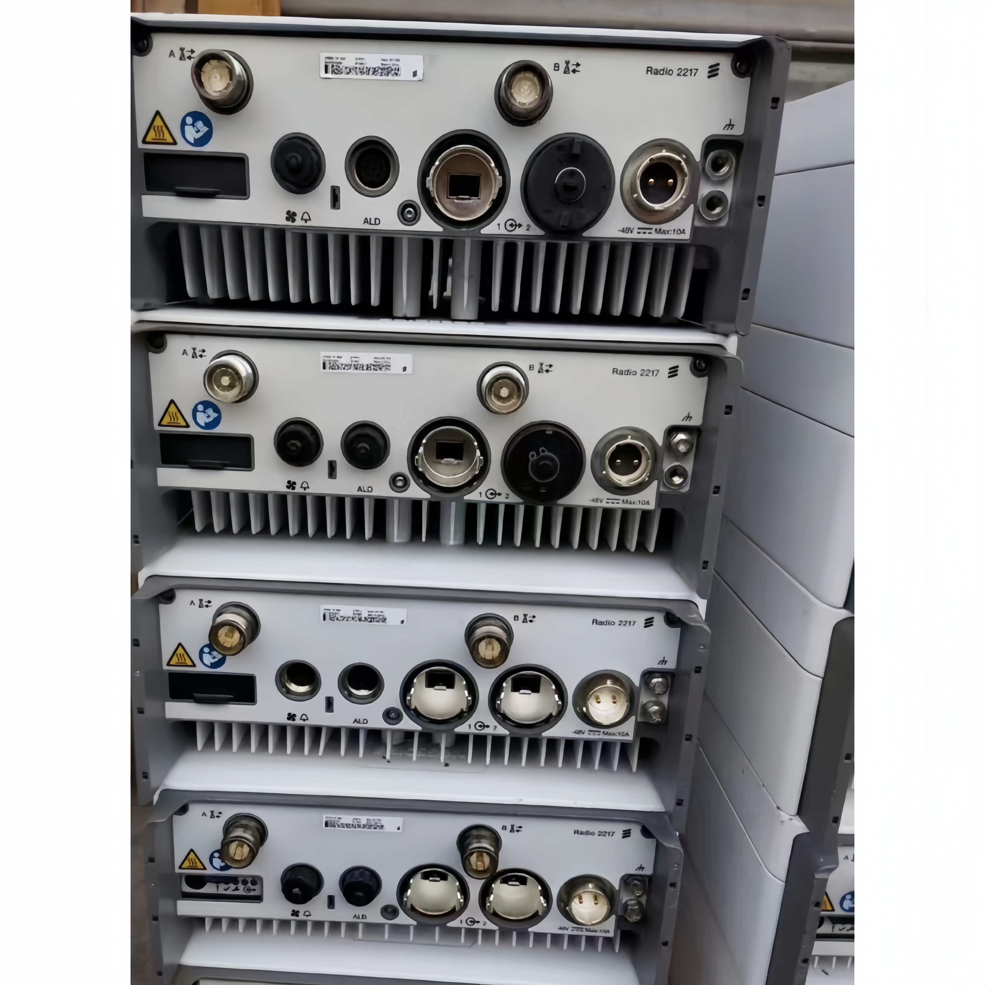 Ericsson Rru (remote Radio Unit) Model 2217 B20: Rf Receivers And ...