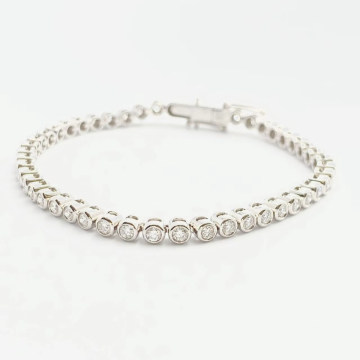 Stylish Luxury Lab Diamond Bracelet in 9k/18k Gold: The Perfect Tennis Chain Accessory for Women