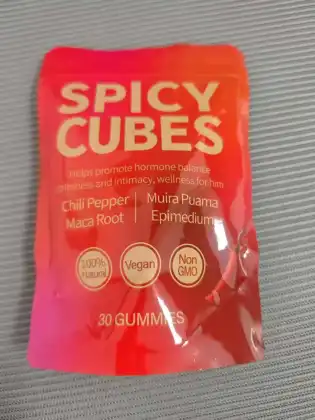 OEM 30 Spicy Cubes Gummies Spicy Gummies with Chili Pepper for Energy, Mood & Vitality for Adults