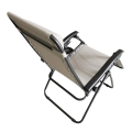 Эргономичный шезлонг индивидуальной формы для сада