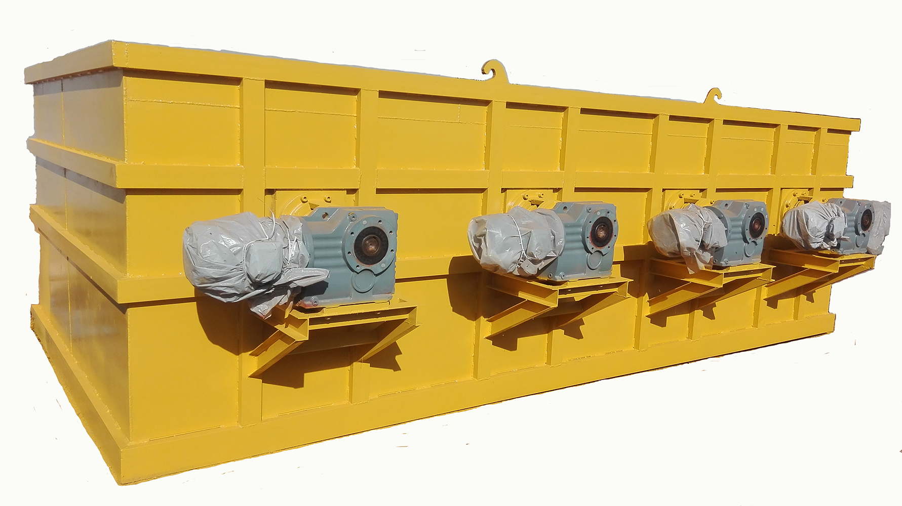 Intermediate buffer silo for the building materials industry