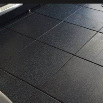 Slip-resistant Comfortable Playground Rubber Flooring Tiles