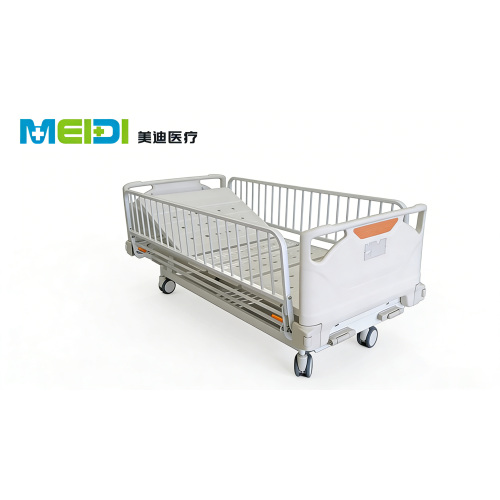 Full Fence Pediatric Nursing Bed Double Crank with Central Brake