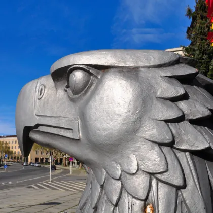 Outdoor decor large fiberglass eagle head