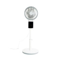 Verstellbarer weißer Standventilator mit Fernbedienung und LED-Anzeige