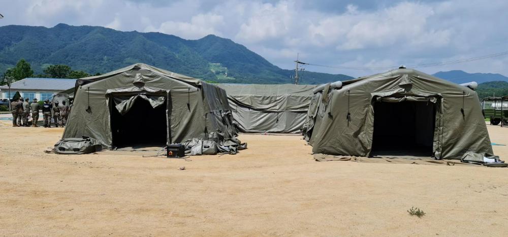 Grandes carpas inflables para actividades al aire libre