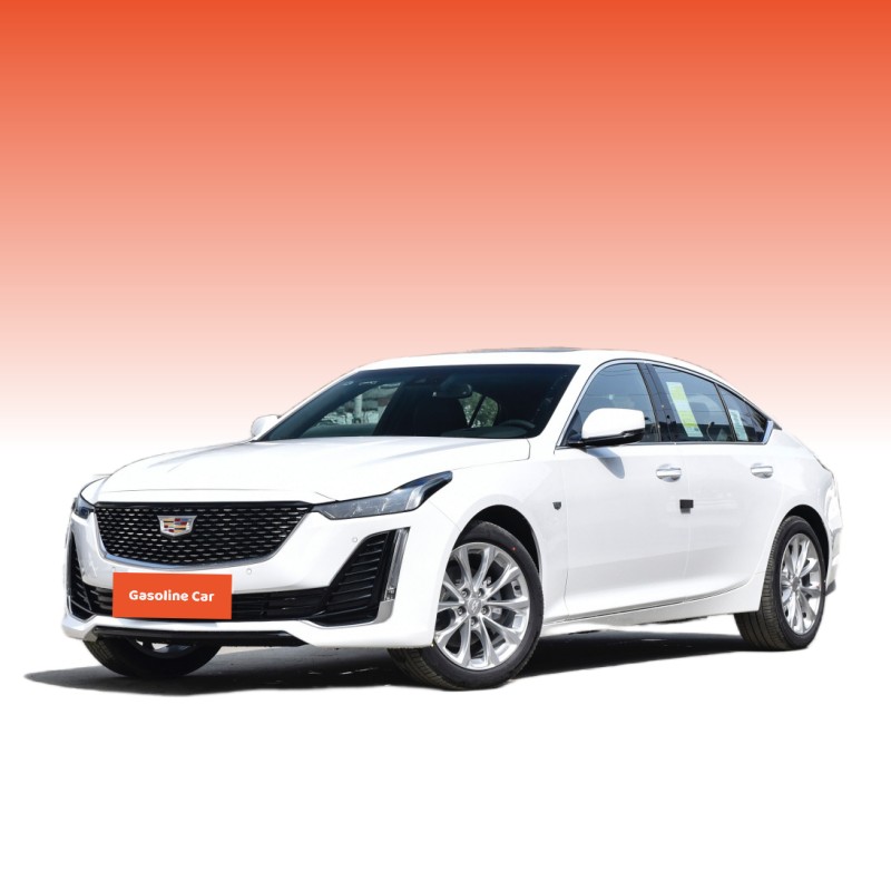 Mittelgroße Benzin -Schrägheck -Cadillac CT5