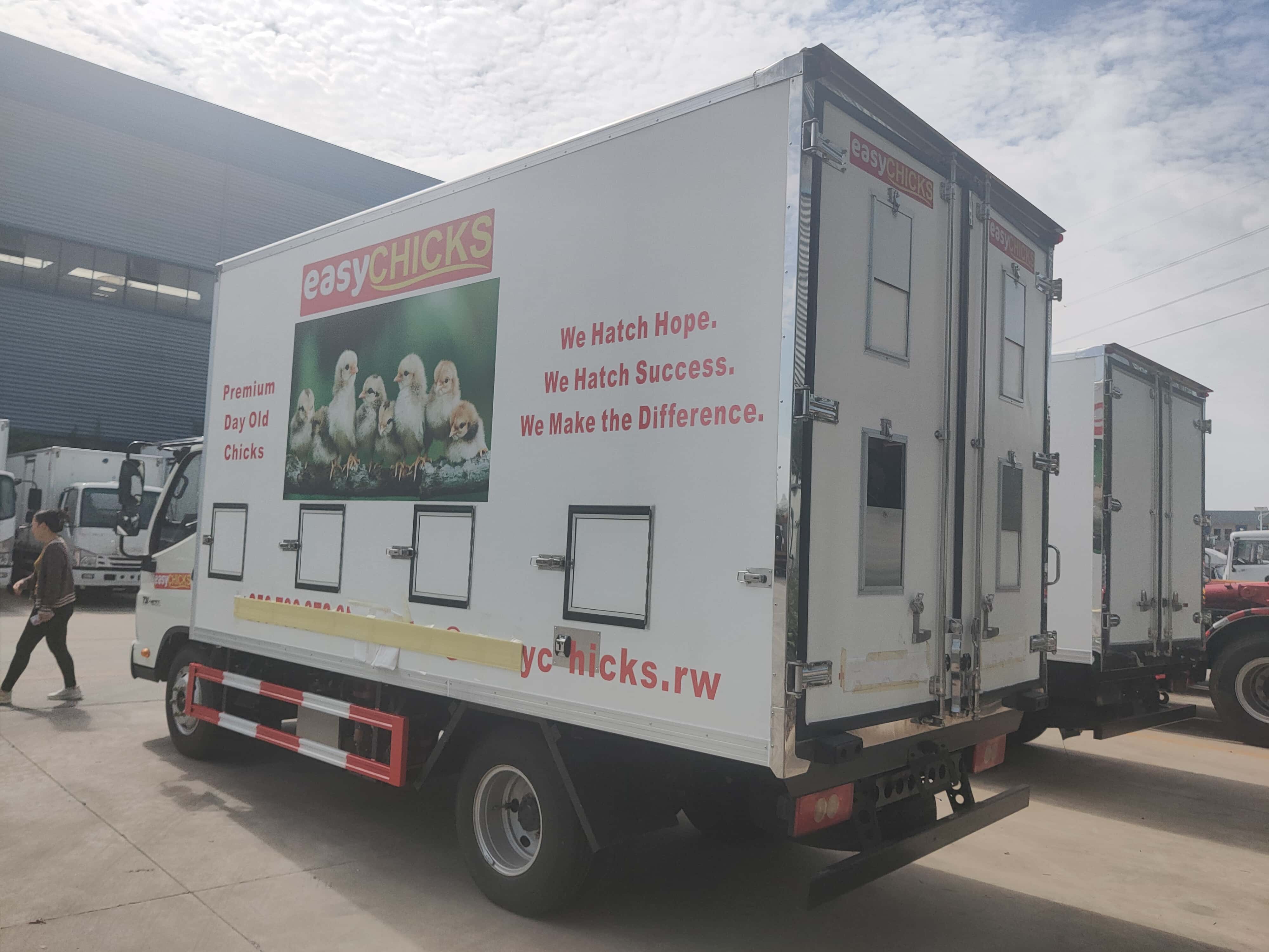 FOTON euro 3 animal baby shipping truck