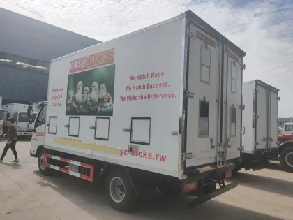 FOTON 5.5M van box animal transport purpose truck