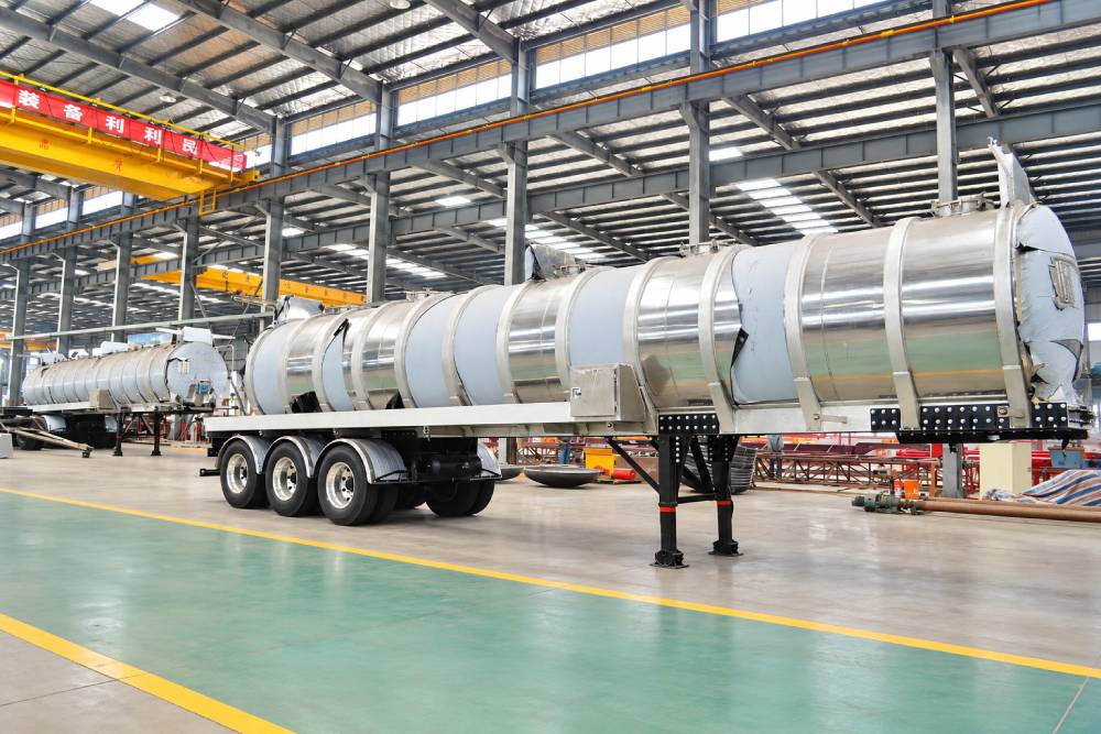 Aluminum Alloy Vacuum Trailer