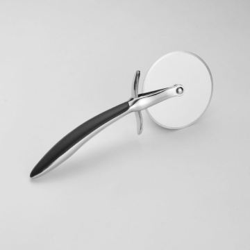Hot Selling Customized Logo Wheel Blade Non-Stick Pizza Cutter for Banquet Use
