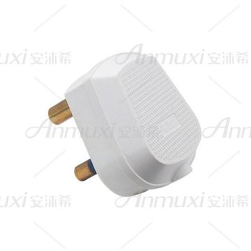 British 4 Outlet Socket with USB