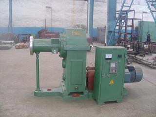 Rubber extruder