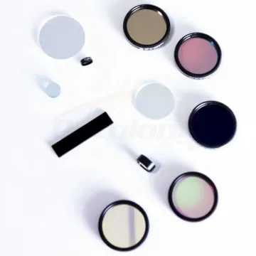 Customizable Optical Nir Linear Polarizer Filter with High Transmittance and Adjustable Size