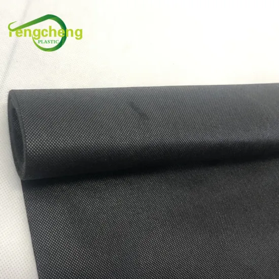 Black UV stable nonwoven fabric