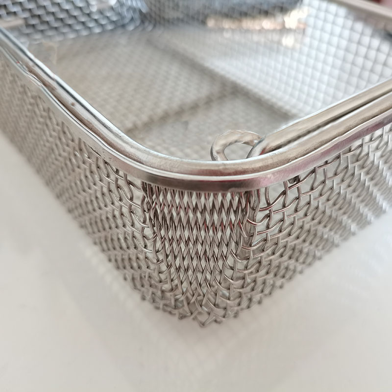 white wire mesh basket