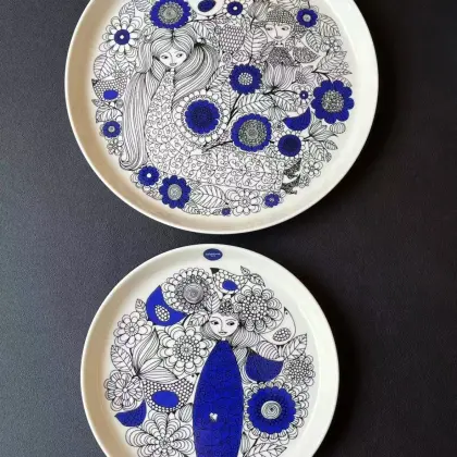 Hand-Painted Ceramic Dinnerware with Artistic Themes