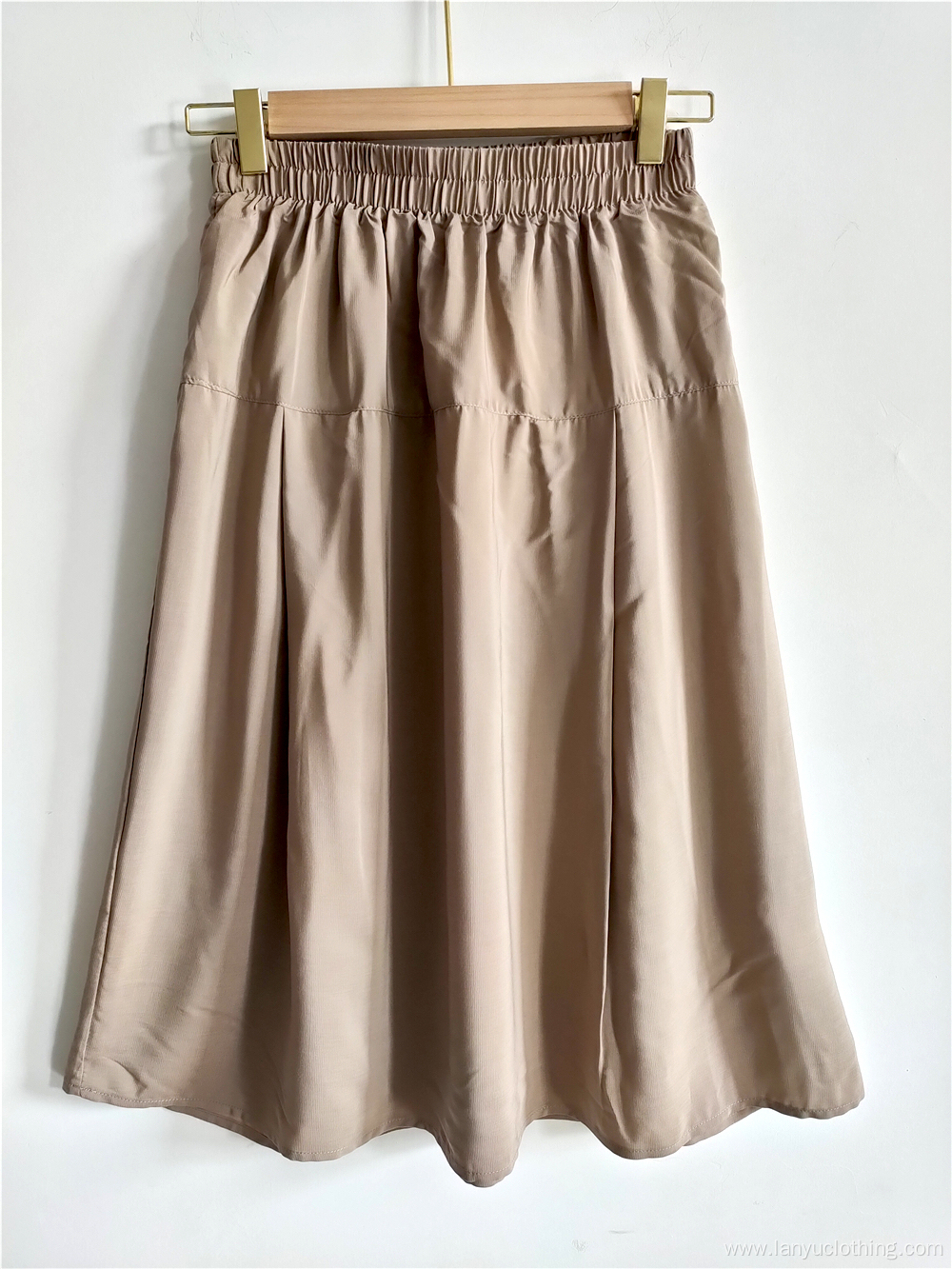 Ladies' Casual Beige Skirt For Spring