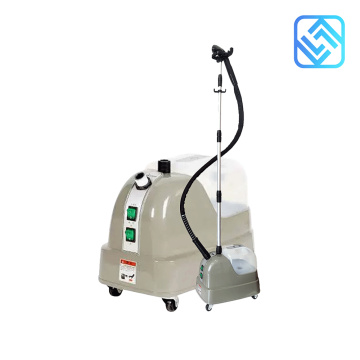 مكواة بخار محمولة باللون الرمادي أنيقة للعناية بالملابس