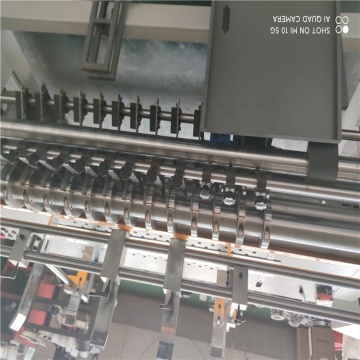 Automatic paper sloter partition machine