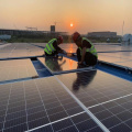 400 -Watt -Panel -Mono auf dem Netz Sonnensystem