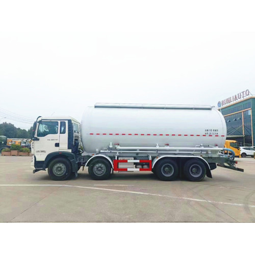 Sinotruk HOWO 40CBM Цементный танк грузовик
